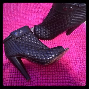 Chinese Laundry Kristin Cavallari Booties